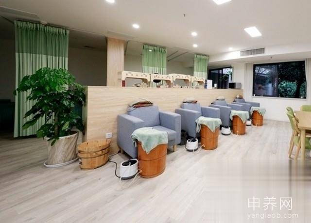 重庆青橄榄养老服务中心环境