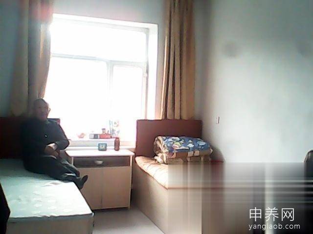 龙江老年公寓房间