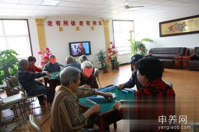 胶州市里岔镇智坤居家社区养老服务中心老人