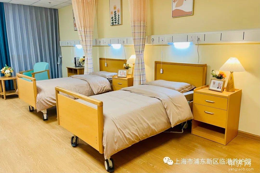 上海市浦东新区临港养护院房间7
