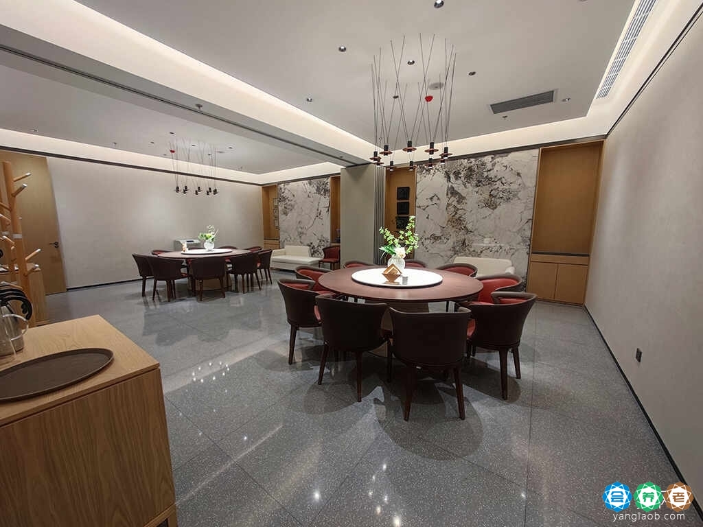 路劲隽芳华养老社区环境7