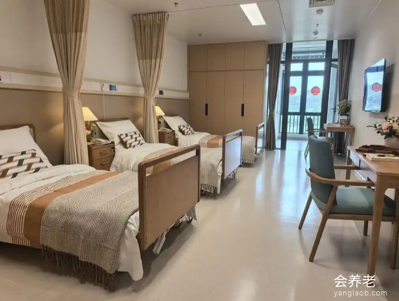 深业颐居•龙岗六院医养中心房间4